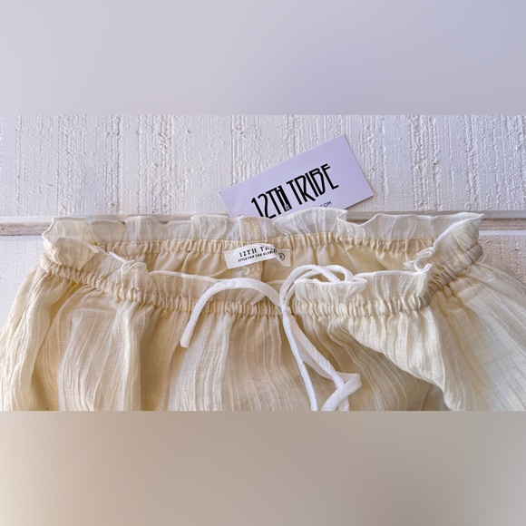 12th Tribe Women’s 2 Pc Crop Top Maxi Skirt Set Gauzy Cream Bows Size Small - Picture 8 of 14